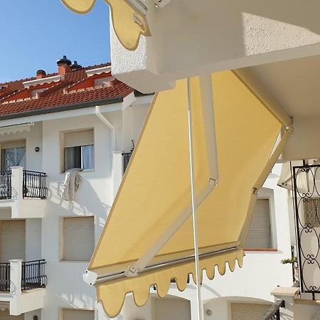 Condominio Ariazzurra S. Bart. San Bartolomeo Al Mare Extérieur photo